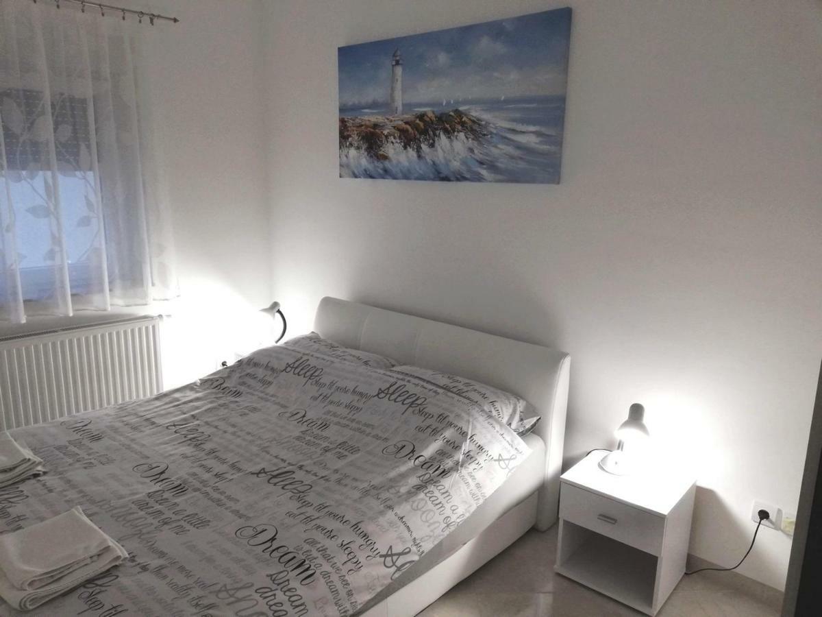 Apartman Pampas Осиек Экстерьер фото